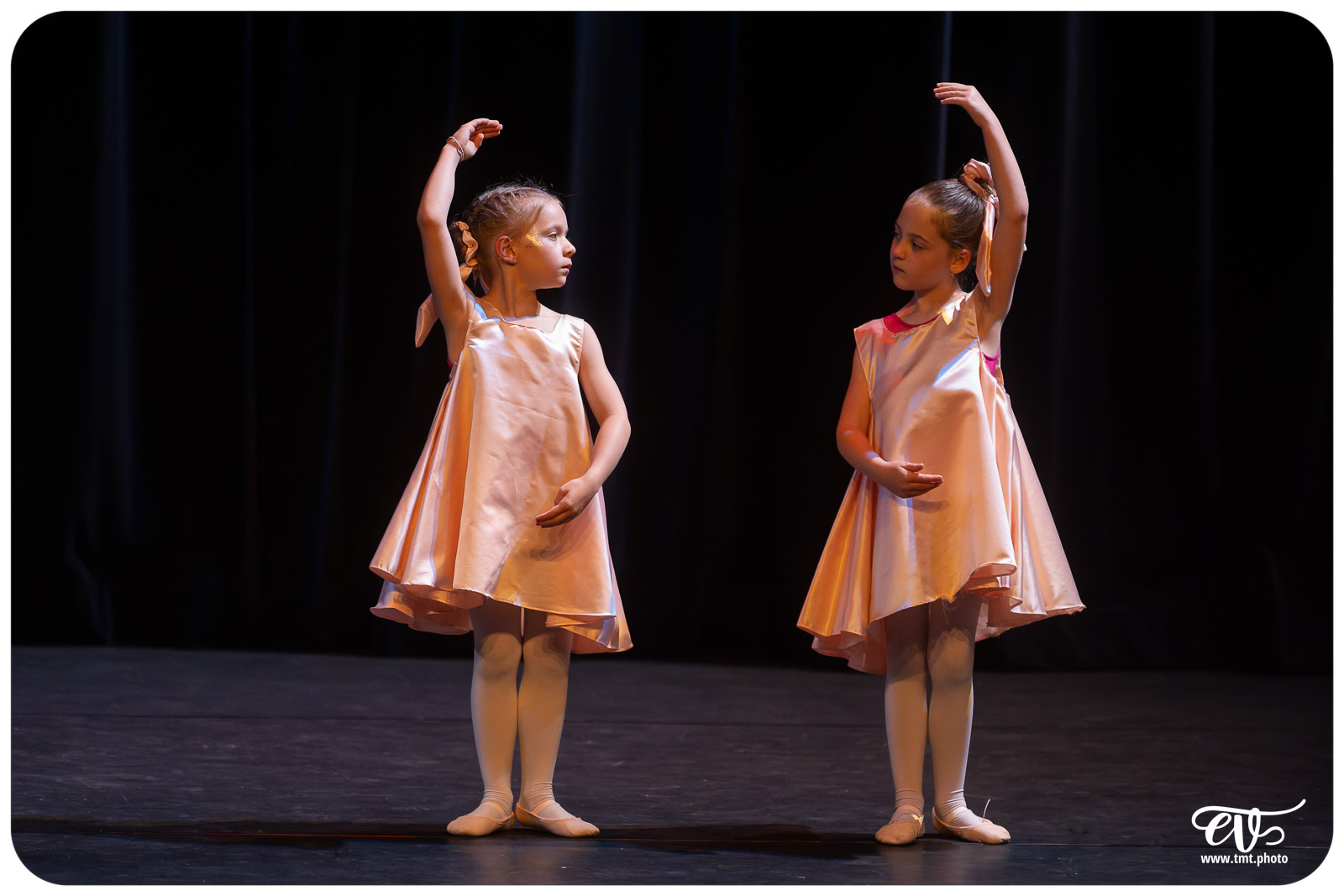 ECOLE DE DANSE CÉCILE ADAMOW
